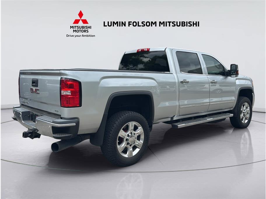 2018 GMC Sierra 2500HD — detail view