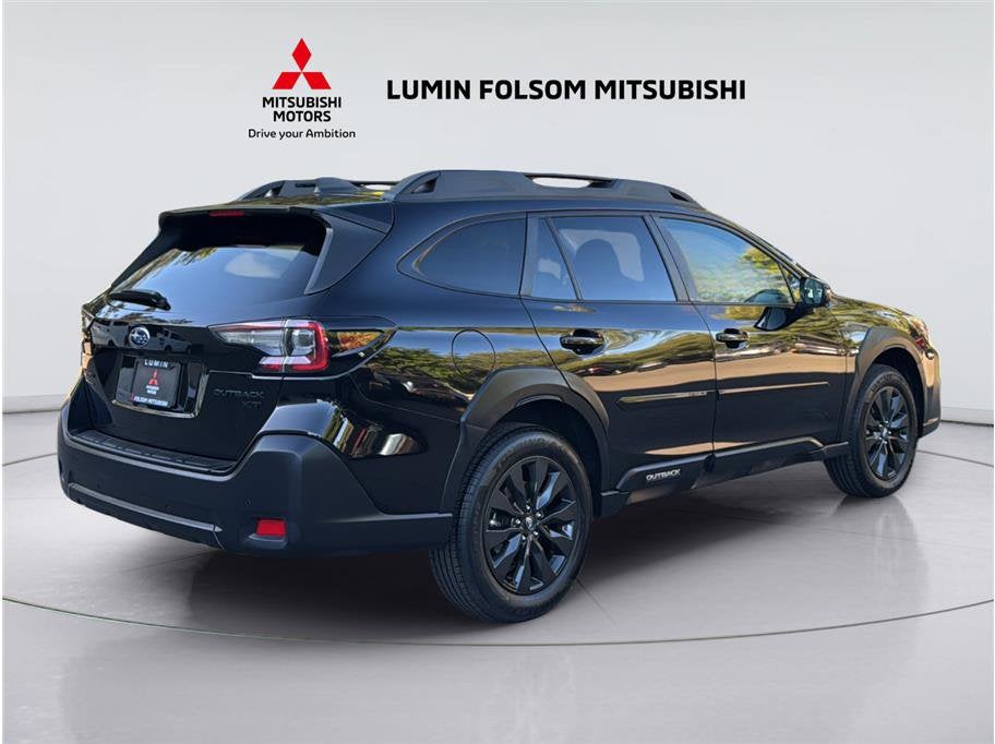 2023 Subaru Outback — detail view