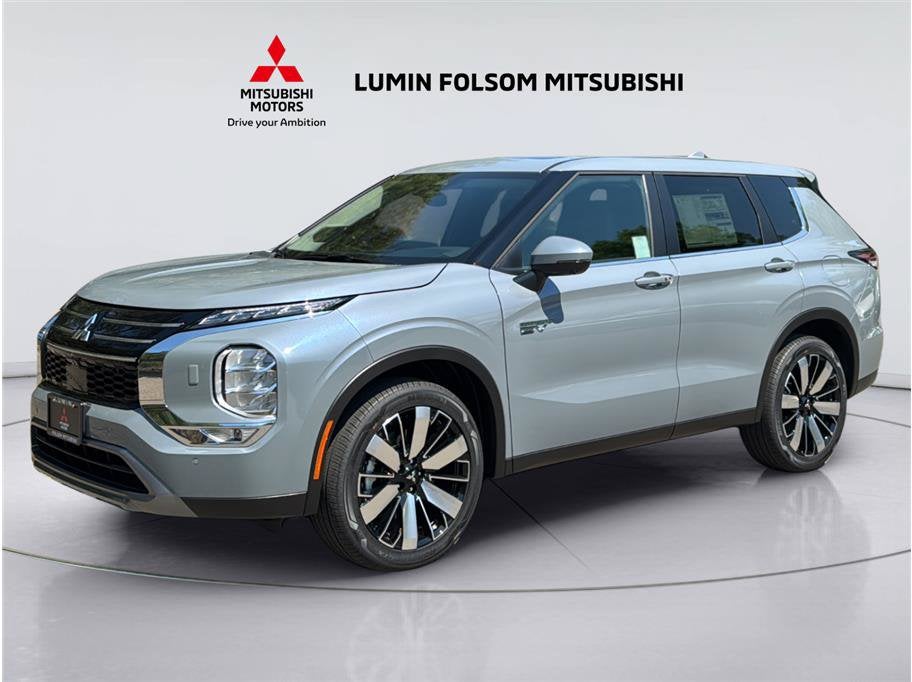 2026 Mitsubishi Outlander Plug-In Hybrid SE in Moonstone Gray Metallic W/ Black Roof — front three-quarter view