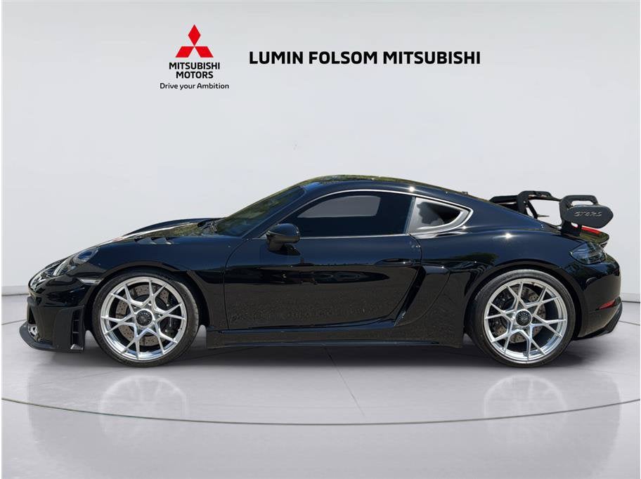 2025 Porsche 718 Cayman — side profile view